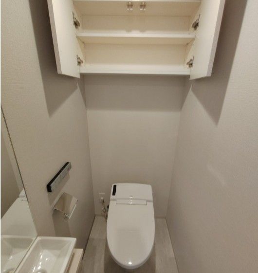 トイレ　別号室写真