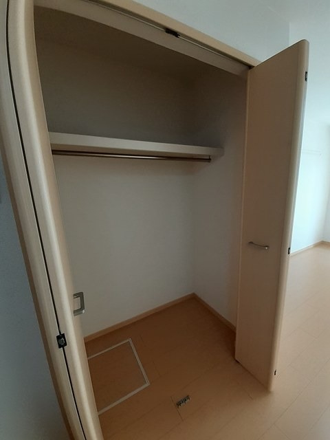 収納　図面と現状に相違がある場合には現状を優先