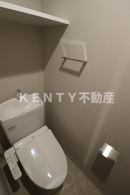 トイレ　清潔感のあるトイレです