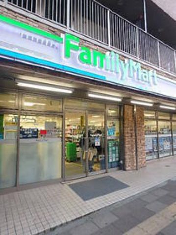 コンビニ　ファミリーマート 高輪一丁目店（コンビニ）まで795m
