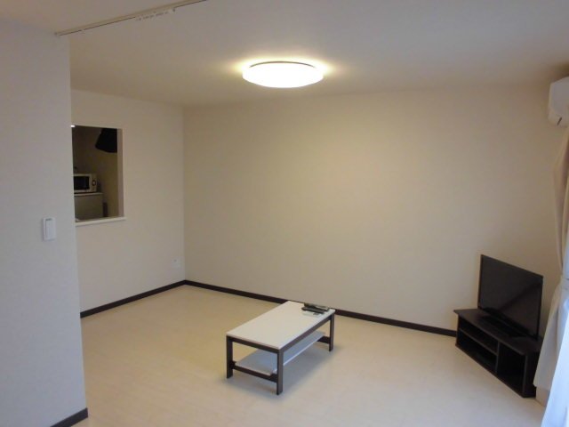 その他部屋・スペース　1階も2階もフローリングのお部屋です
