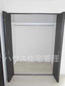 収納　クローゼット