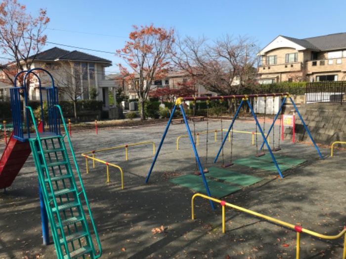 公園　鳥が丘第三公園（公園）まで507m