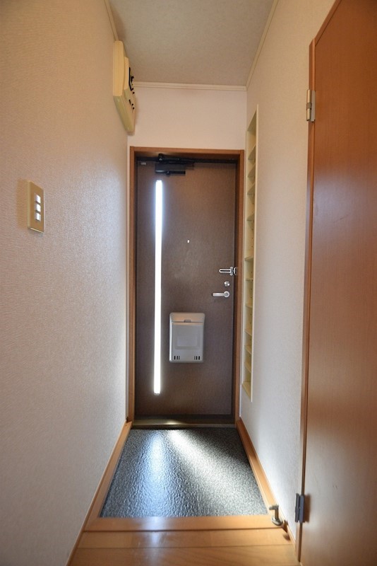 玄関　別部屋参照