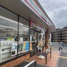 コンビニ　セブンイレブン 神戸大蔵谷インター店（コンビニ）まで530m