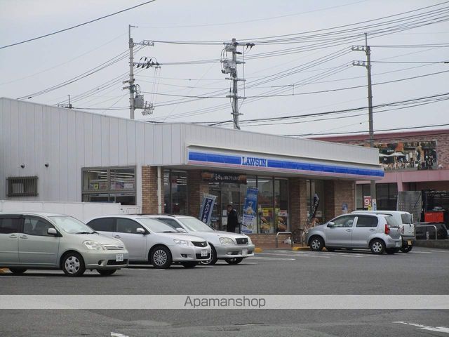 コンビニ　ローソン（コンビニ）まで329m