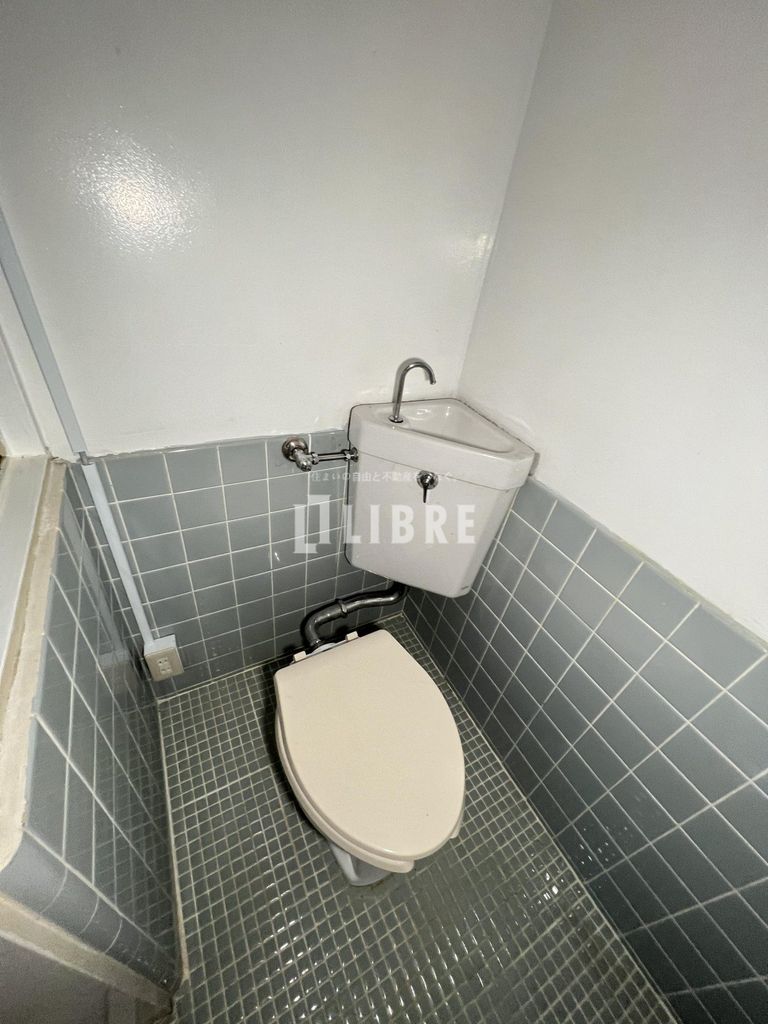 トイレ　トイレ