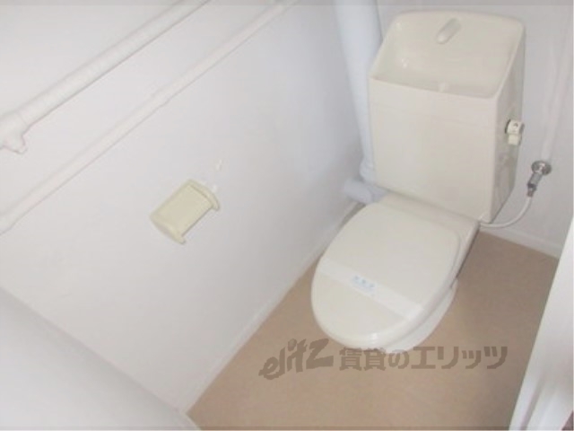 ヴィラナリー石山寺2のトイレ写真