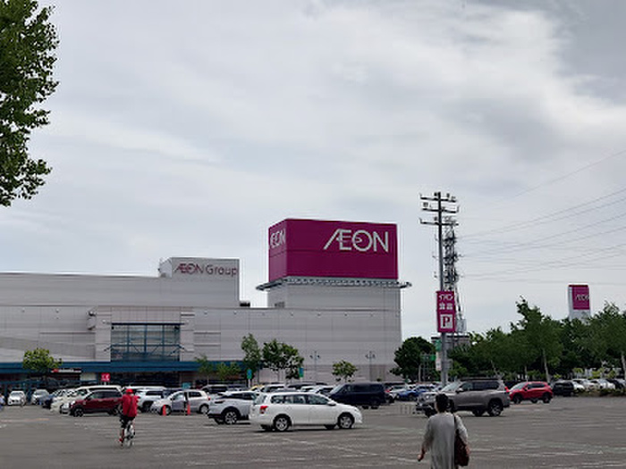 ショッピングセンター　イオン札幌平岡店（ショッピングセンター）まで1000m
