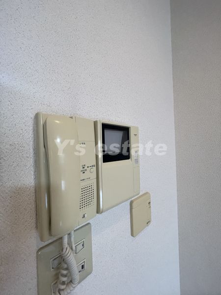 セキュリティ　この写真の反転タイプになります。