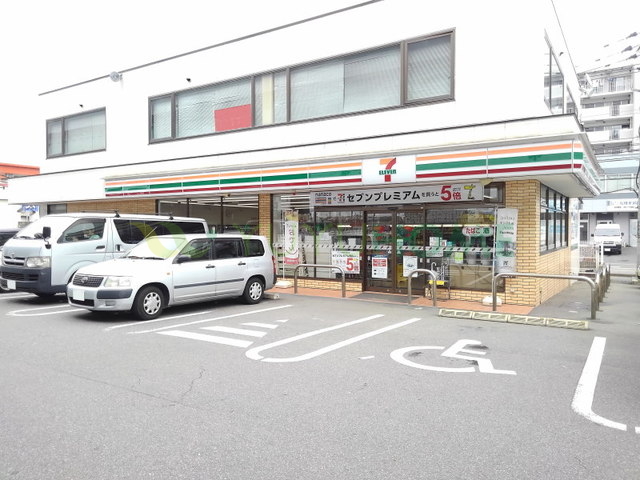 コンビニ　セブンイレブン福岡南バイパス店（コンビニ）まで850m