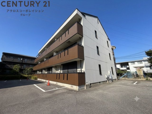 建物外観　カメラ付きインターホン完備♪