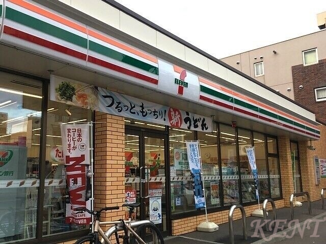 コンビニ　セブンイレブン札幌北5条店（コンビニ）まで178m
