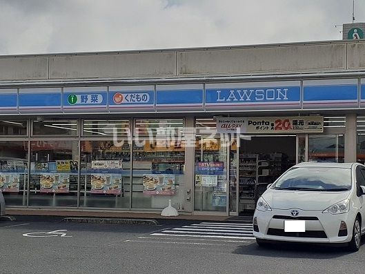 コンビニ　ローソン 加世田東本町店（コンビニ）まで1117m