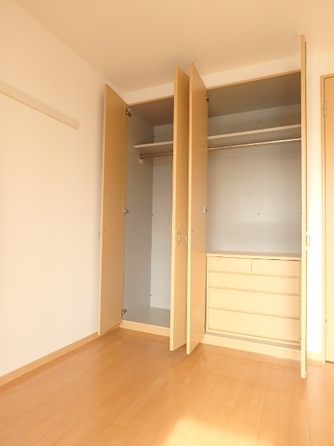 収納　図面と現状に相違がある場合には現状を優先