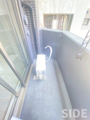 バルコニー　※同シリーズ参考画像