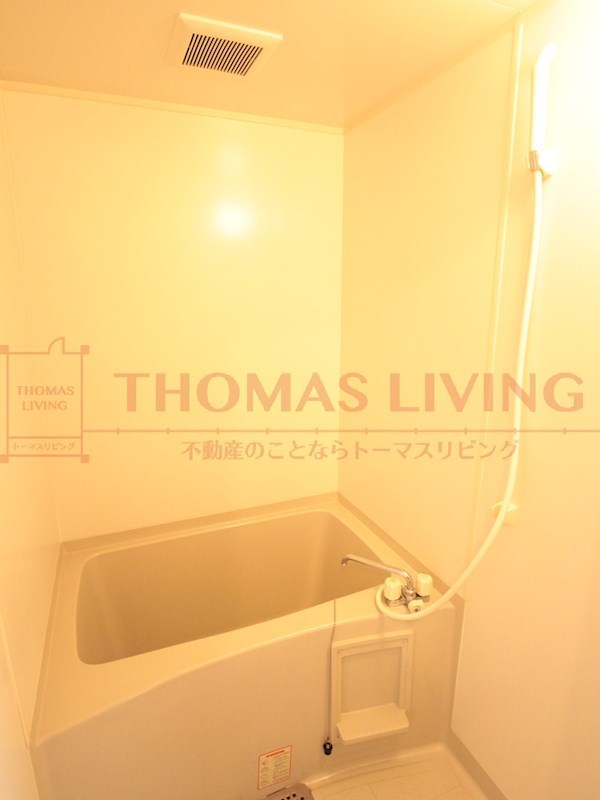 バス・シャワールーム　一日の疲れをゆっくりと癒していただけます。