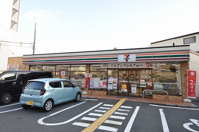 コンビニ　セブンイレブン　大阪野江3丁目店（コンビニ）まで390m