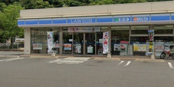 コンビニ　ローソン 福山田尻町店（コンビニ）まで6m