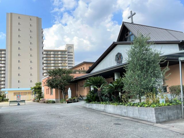 幼稚園・保育園　聖アントニオ幼稚園（幼稚園・保育園）まで140m