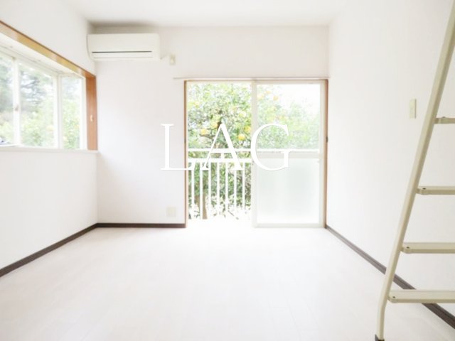 居室・リビング　洋室のお部屋です。