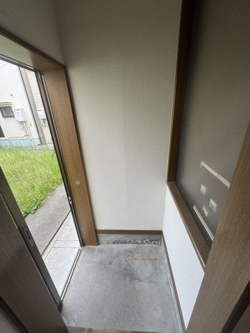山陽電鉄本線 板宿駅 徒歩7分 2階建 築31年の玄関写真