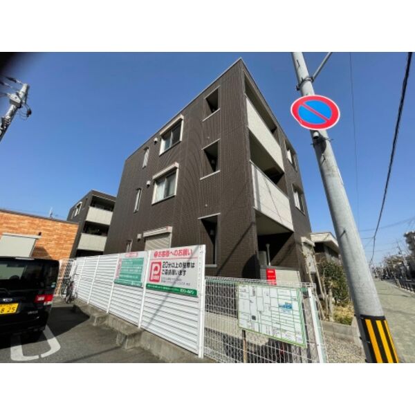 阪神本線 武庫川駅 徒歩9分 3階建 築14年の外観写真