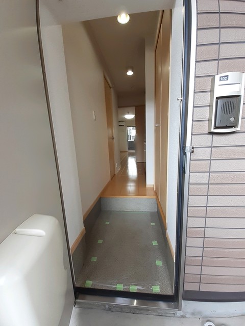 玄関　シンプルで使いやすい玄関です
