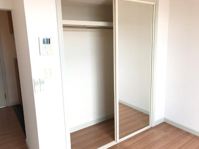 収納　クローゼット