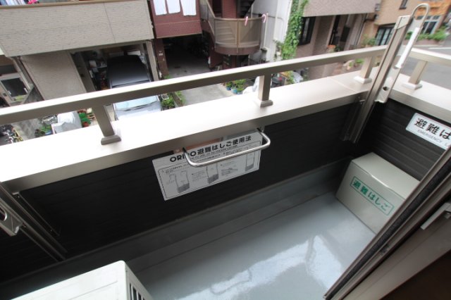 バルコニー