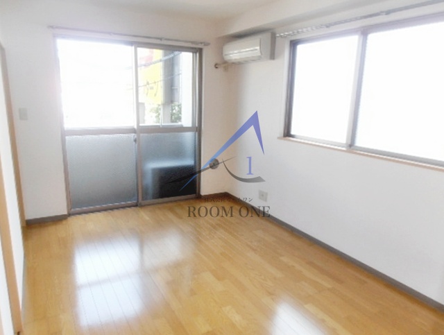 居室・リビング　洋室のお部屋です。