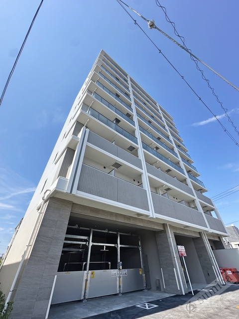 建物外観　鉄筋コンクリート造・ガッチリとした建物です♪