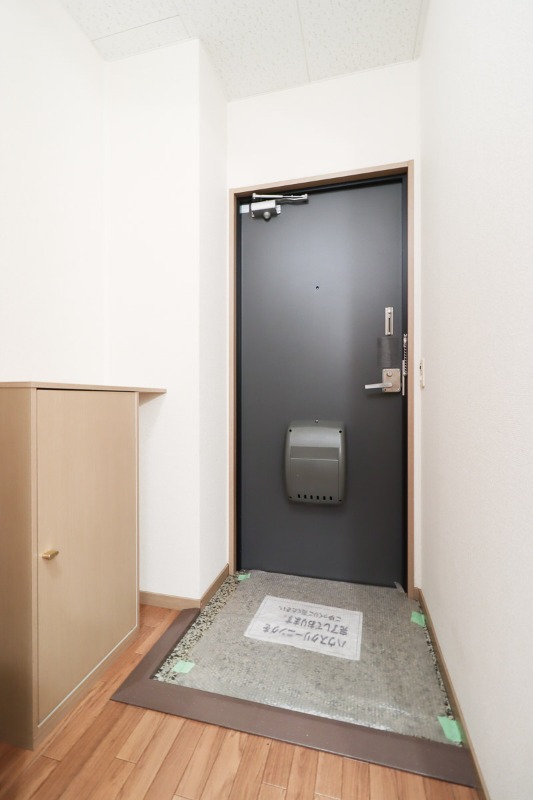 玄関　図面と現状に相違がある場合には現状を優先