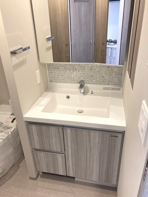 洗面設備　※写真は同タイプ住戸です。
