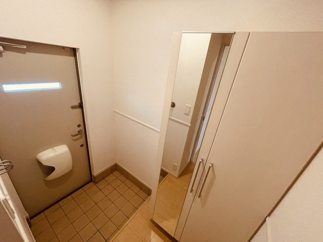 ラ カーサ クラーダの玄関写真