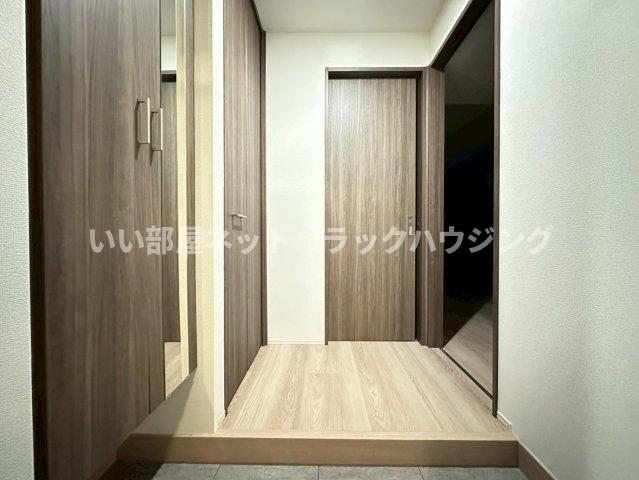 玄関　【お部屋さがしはラックハウジングにお問合せ下さいませ♪】