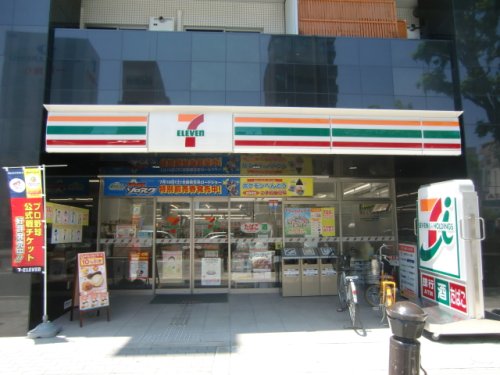 コンビニ　セブンイレブン 大阪谷町6丁目店（コンビニ）まで233m