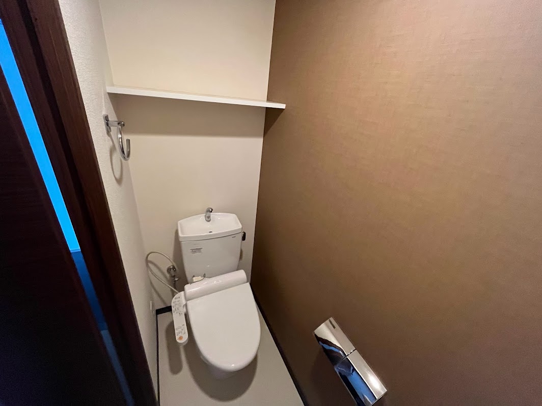 トイレ　※同建物の別のお部屋の写真です。