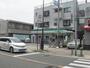 コンビニ　ファミリーマート吉祥寺八幡通り店（コンビニ）まで329m