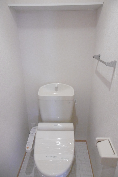トイレ　トイレ部分・温水洗浄機能付きで清潔感◎