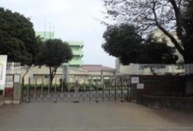 小学校　厚木市立鳶尾小学校（小学校）まで1771m