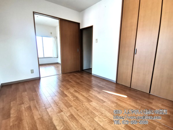 長曽根町テラスハウスの居間写真