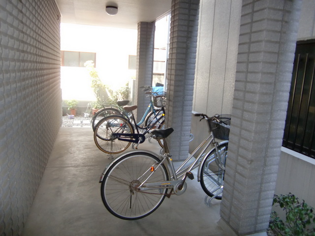 その他共有部分　★屋根付自転車置場★
