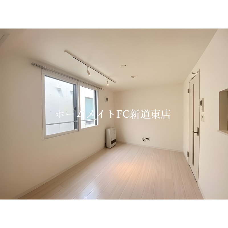 HOPE N8/E8の居間写真