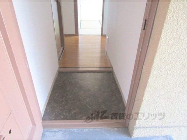 かずみマンションの玄関写真