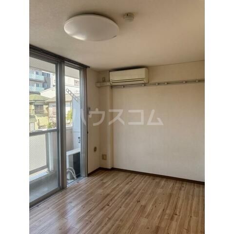 J・K MANSION Iの居間写真