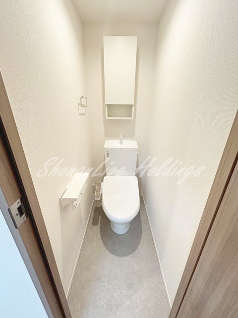 ＪＲ東海道本線 藤沢駅 徒歩10分 3階建 新築のトイレ写真