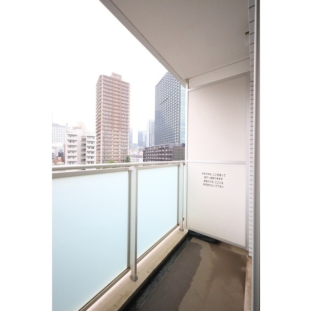 コンフォリア西新宿の内装写真
