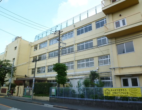小学校　大田区立出雲小学校（小学校）まで345m