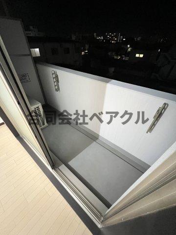 バルコニー　開放的で明るい空間を演出してくれるバルコニーです